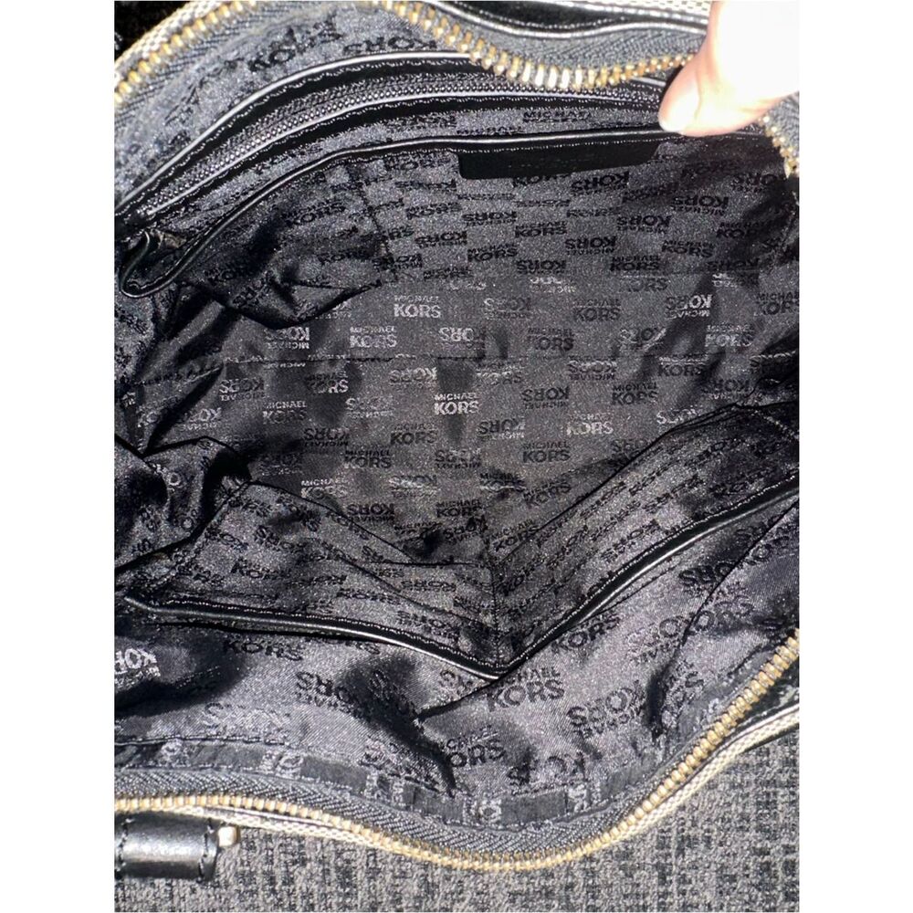 Michael Kors Large Zip Crossbody Bag with Top Handle Black canvas Monogram - Picture 7 of 10